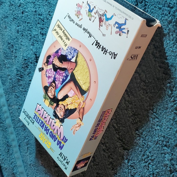 Ma And Pa Kettle: at waikiki - Picture 3 of 4